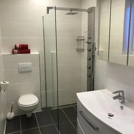 Ferienwohnung Und Zimmer Kassar Bikertipp Mauterndorf  Extérieur photo